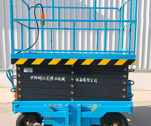 天桥自行走升降机